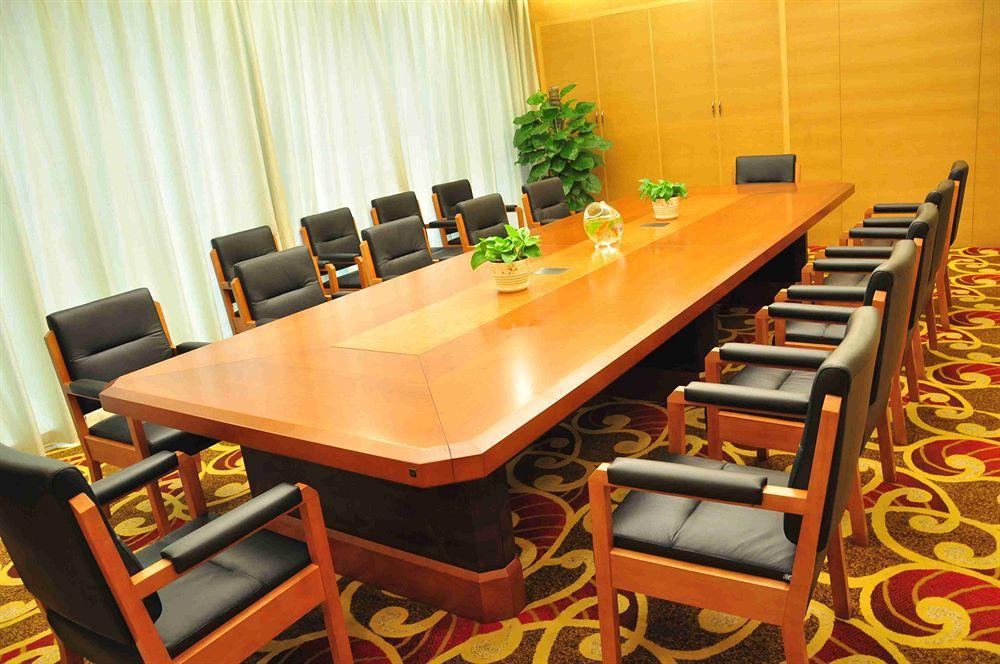 New Cozy Harbour Hotel Nanning Exterior photo